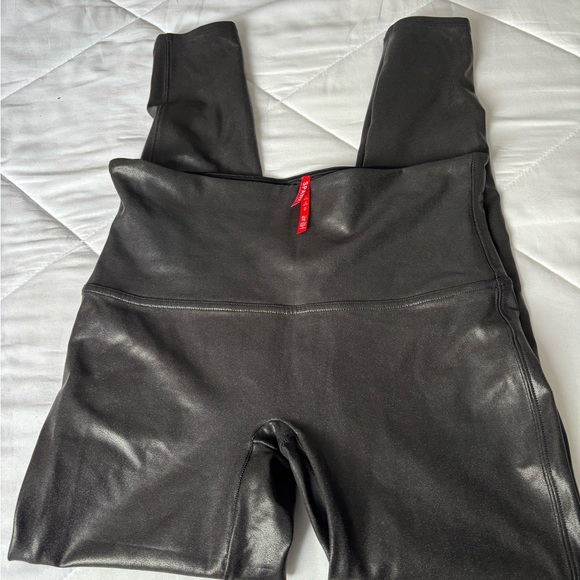 Spanx Faux Leather Women's Leggings - Picture 2 of 6